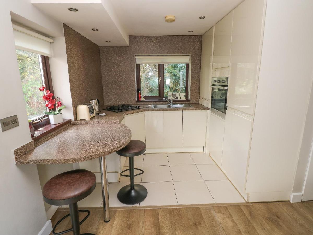 The Garden Flat Villa ซอนเดอร์สฟุต ภายนอก รูปภาพ